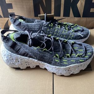 Nike Space Hippie 04 Black